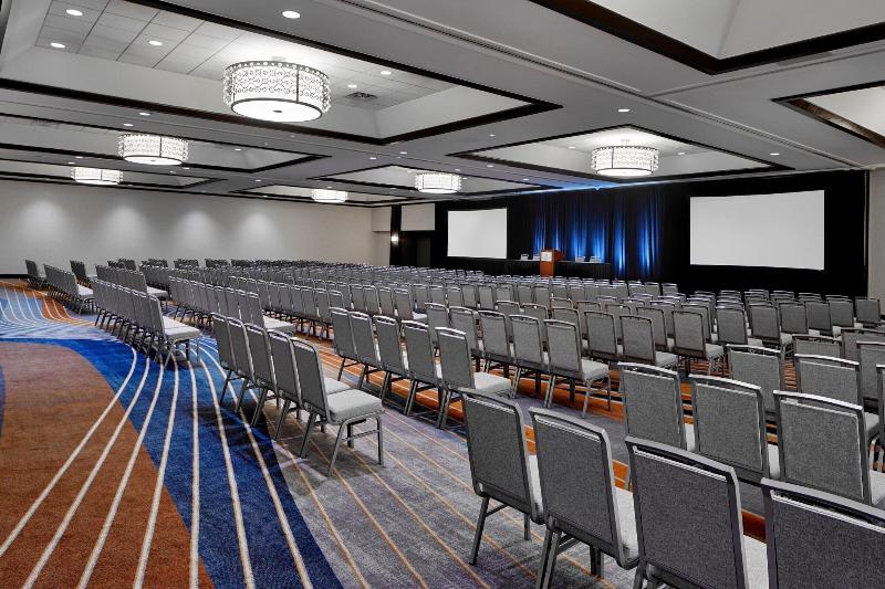 Sheraton Indianapolis Hotel at Keystone Crossing - photo 88