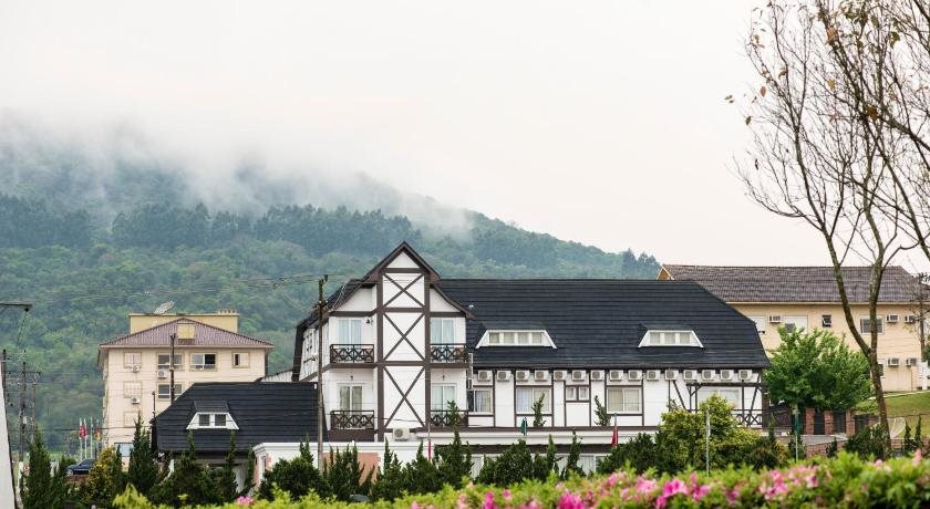 Baviera Park Hotel — hotel in Teutonia
