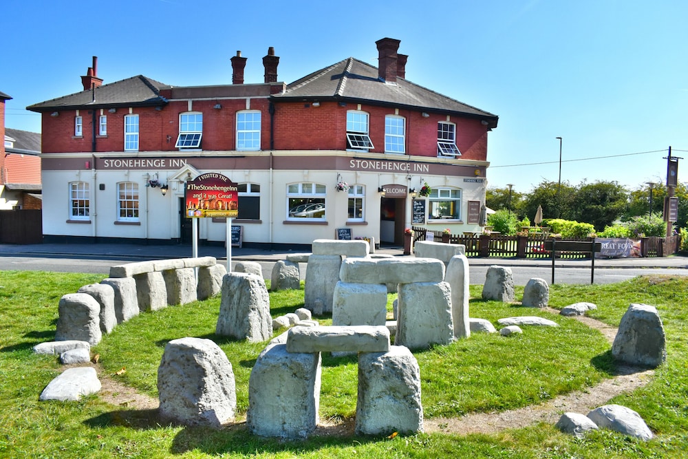 Stone Circle Glamping - carbon neutral hotel in Durrington