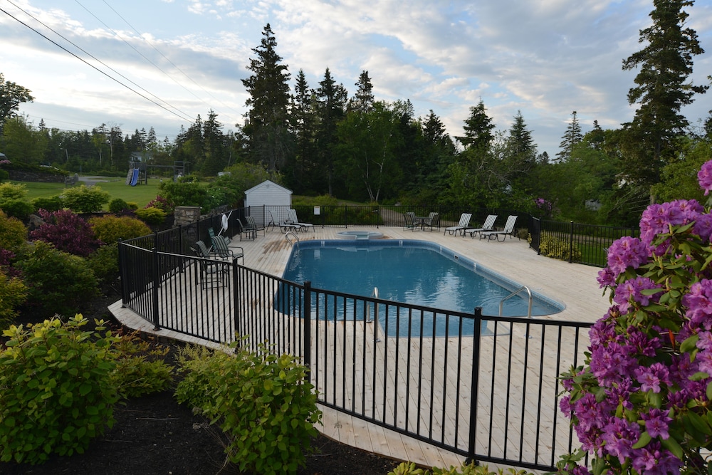 Newagen Seaside Inn - photo 40