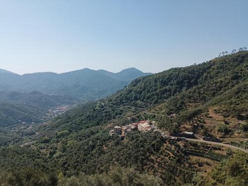 Casa Lorenzo Sulle Colline Di Levanto E Vicino Alle Cinqueterre Lt 0620 — 4-Star Luxury Hotel in Levanto, Italy