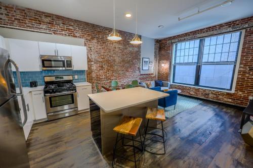 Luxury at 3br 2ba 200mbps Internet — 4-Star Luxury Hotel in Boston, United States