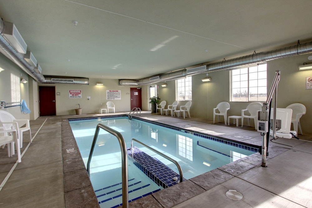 Cobblestone Hotel & Suites Wayne - photo 14