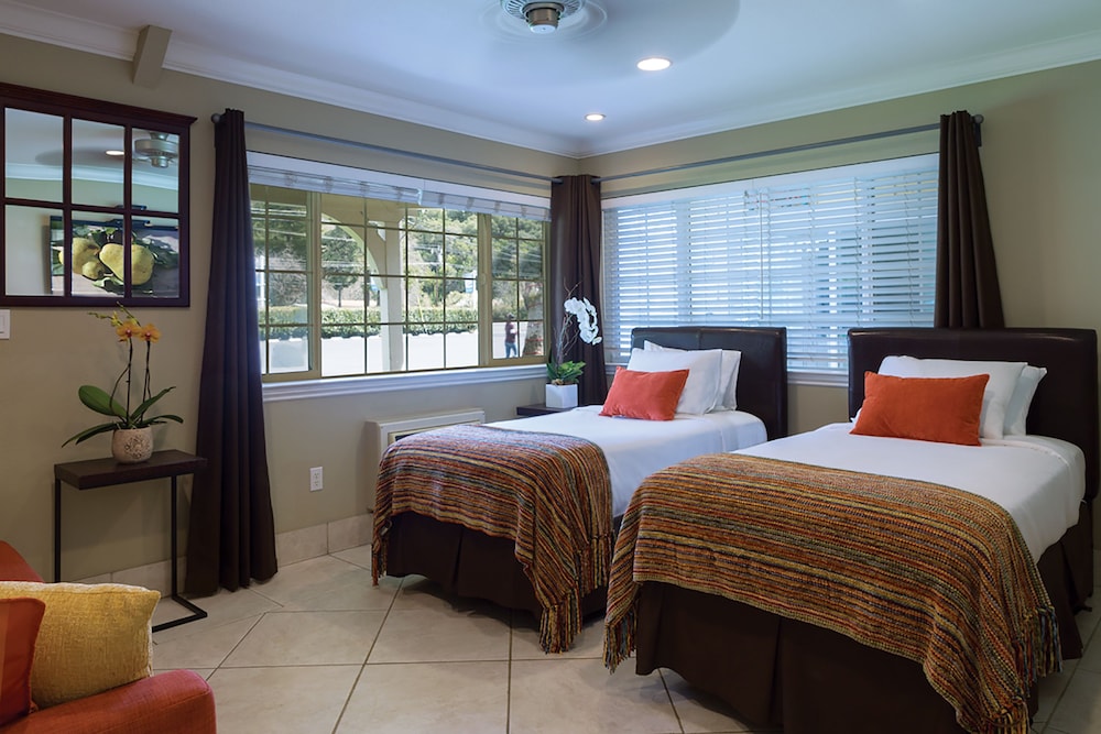 The Lodge At Blue Lakes - photo 7