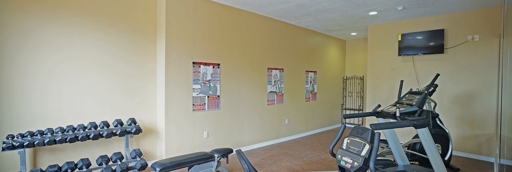Eagle Inn & Suites - photo 11