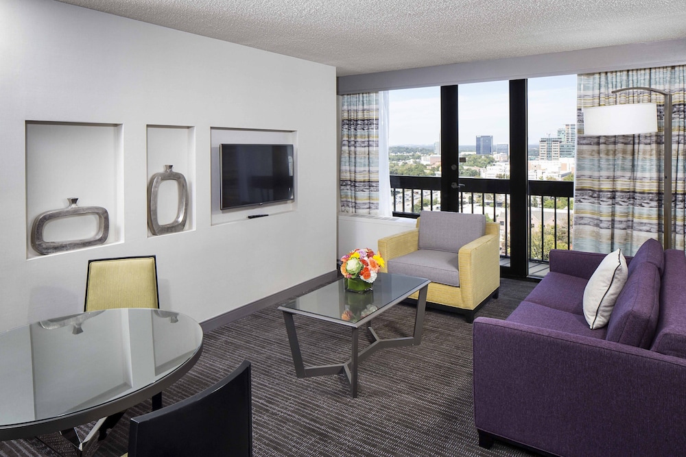 Peachtree Hotel Midtown Atlanta - photo 14