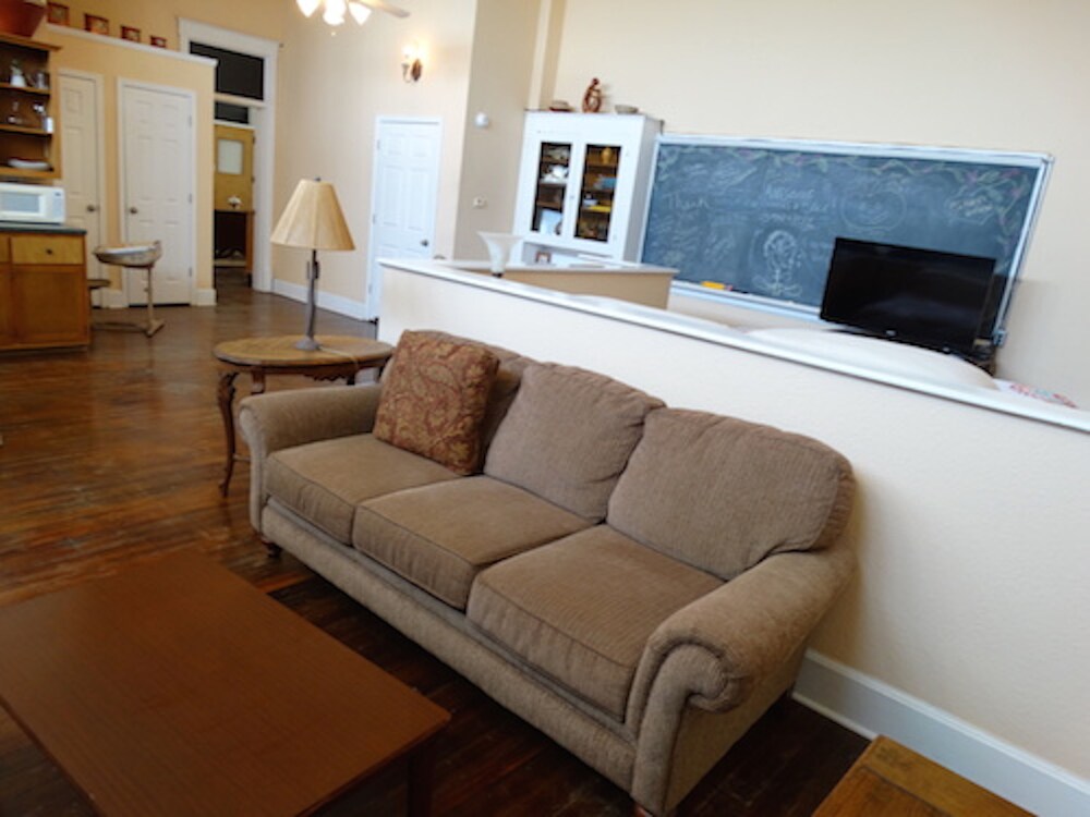 Davie School Inn - photo 28