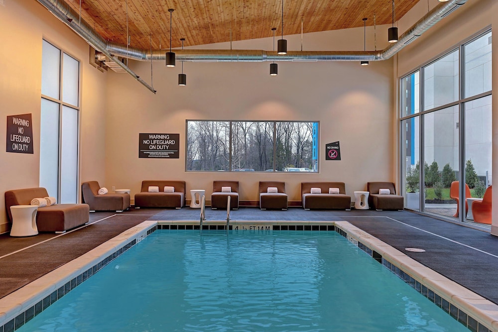 Aloft Mooresville - photo 15