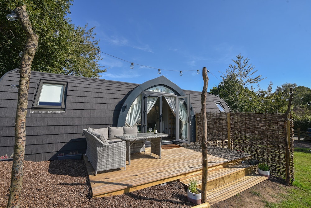 Maple - carbon neutral hotel in Bridport