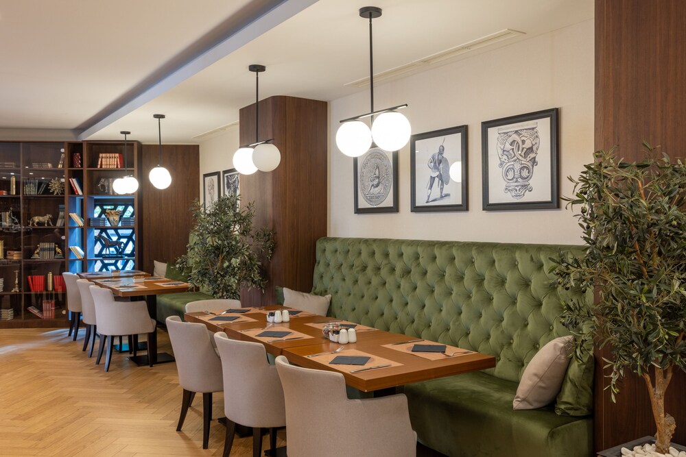 מזון ומשקאות