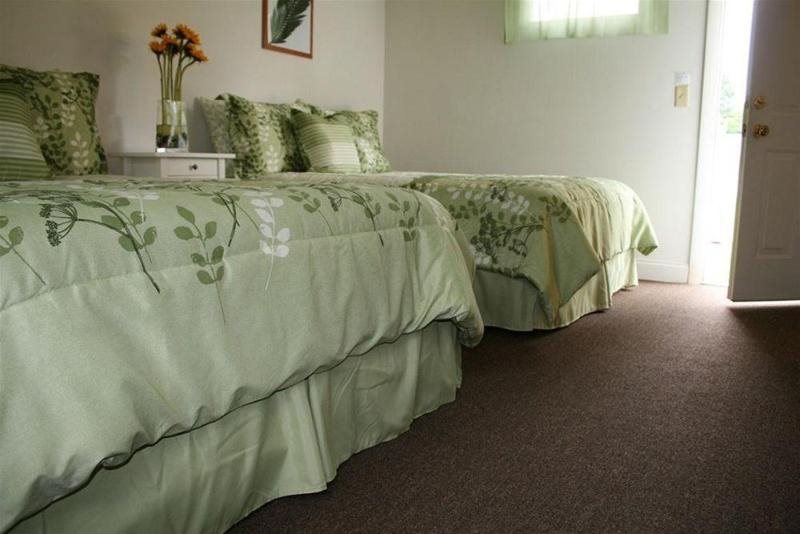 White Anchor Inn — hotel in Boothbay