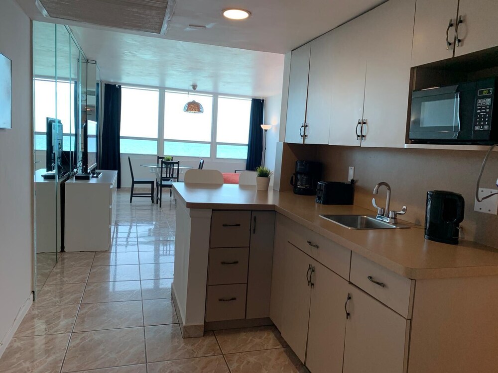 DW Oceanfront Resort - photo 35