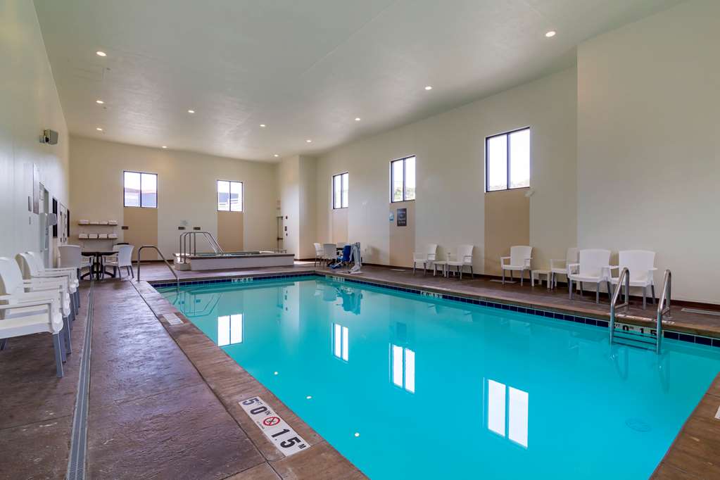 Comfort Inn & Suites Mandan Bismarck - photo 29