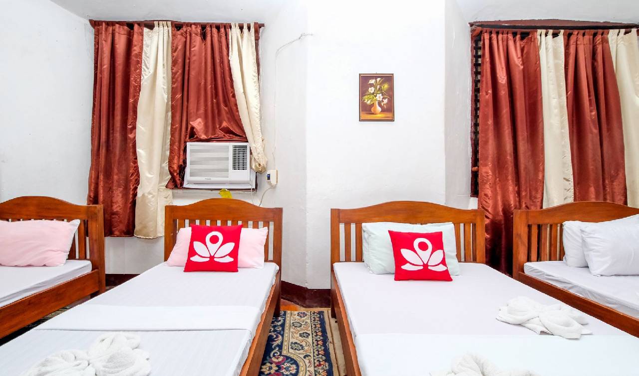ZEN Rooms Calle Crisologo Vigan in Vigan, Philippines