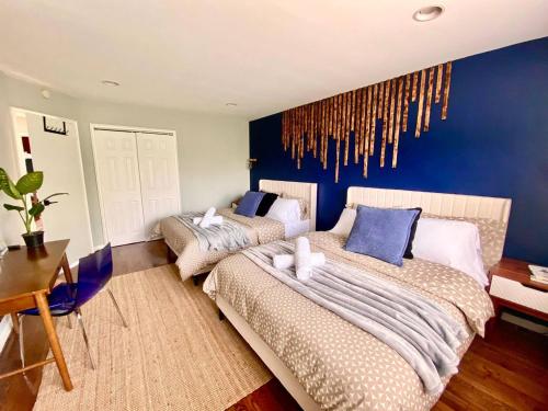 Easy PATH&Bus access NYC designer home & Terrace — 4-Star Luxury Hotel in Jersey City, United States