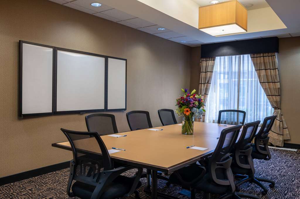 Wyndham Noblesville - photo 25