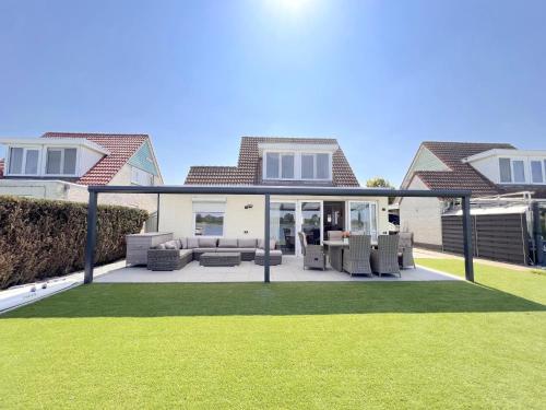 Sonnenschein in Unknown City, Netherlands