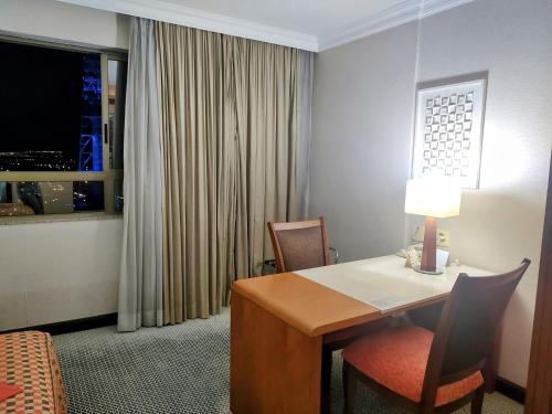 Condomínio Brasil 21 Torre D in Unknown City, Brasil