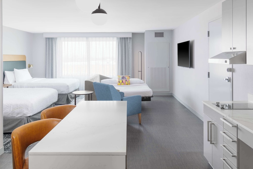 Homewood Suites by Hilton Holland - photo 26