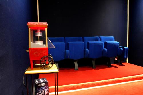 Le 7e Art Salle de Cinema Privee Centre Agen in Agen, France