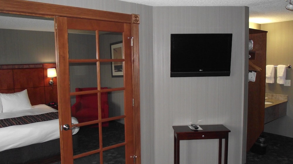 Country Inn & Suites by Radisson Delta Park North Portland - photo 9