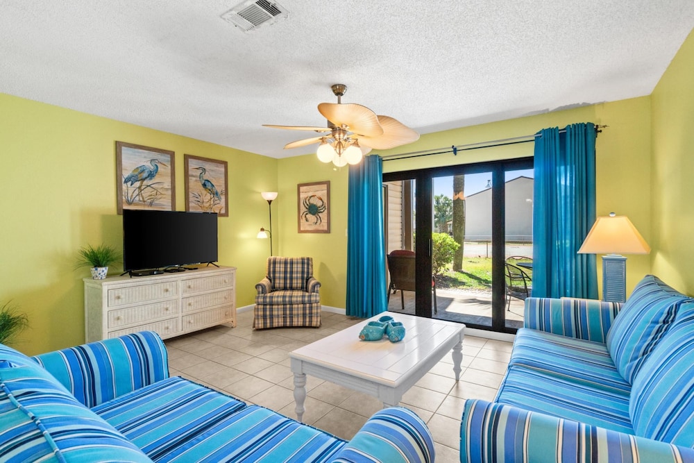 Portside Resort Pet Friendly Rentals by Panhandle Getaways - photo 43