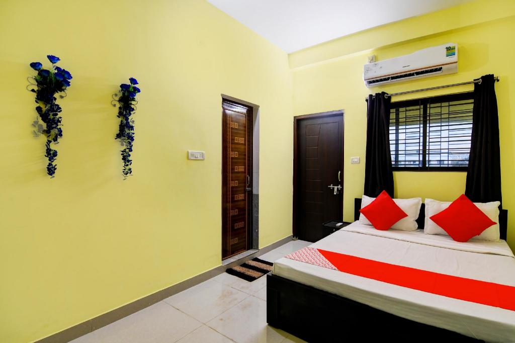 OYO Flagship Sri Balaji Guest House — 4-Star Luxury Hotel in Bhubaneshwar, India
