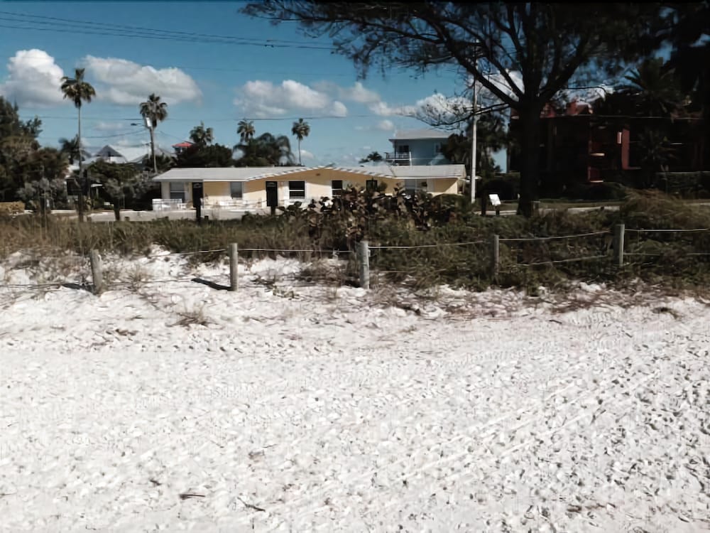 Castnetter Beach Resort 2 - photo 2