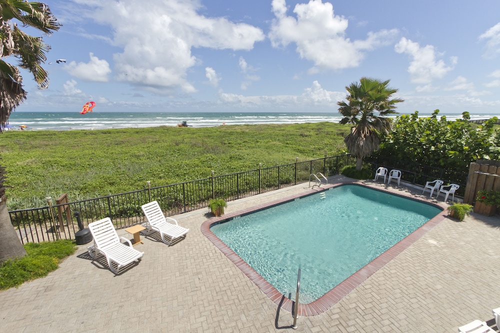 The Palms Resort - photo 23