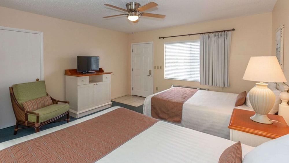 Belleair Beach Resort Motel - photo 26