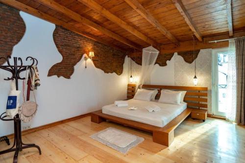 3BR Triplex w Terraces Heart of Tbilisi By Wehost in Tbilisi, Georgia