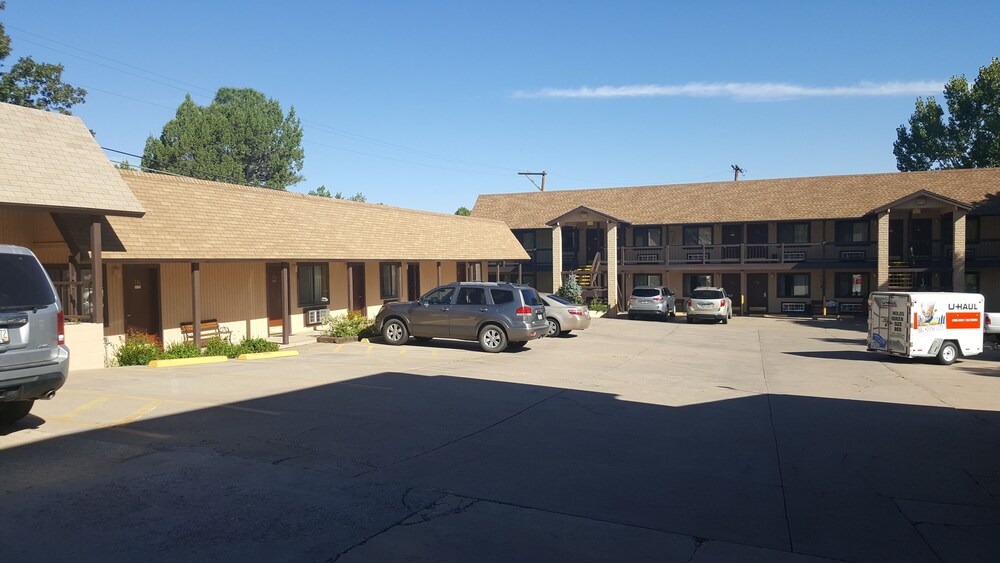 Kc Motel - photo 28