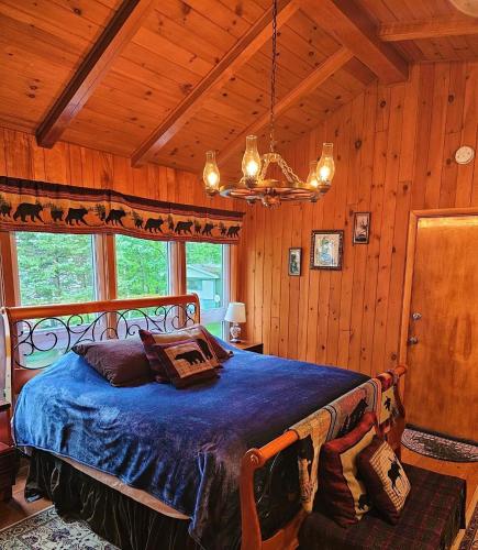 Butler's Bay Teal Lake 4 Bedroom Hotel Room by RedAwning - photo 14