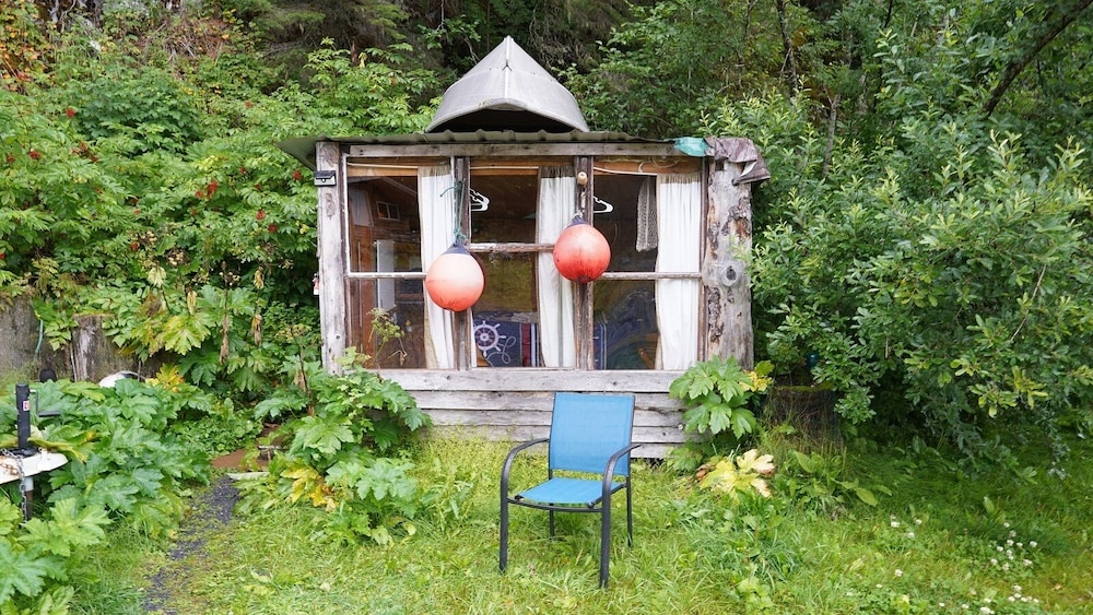 Nauti Otter Inn - photo 7