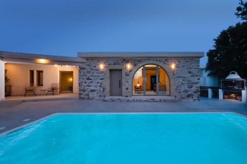 Villa George — Limni — photo 3