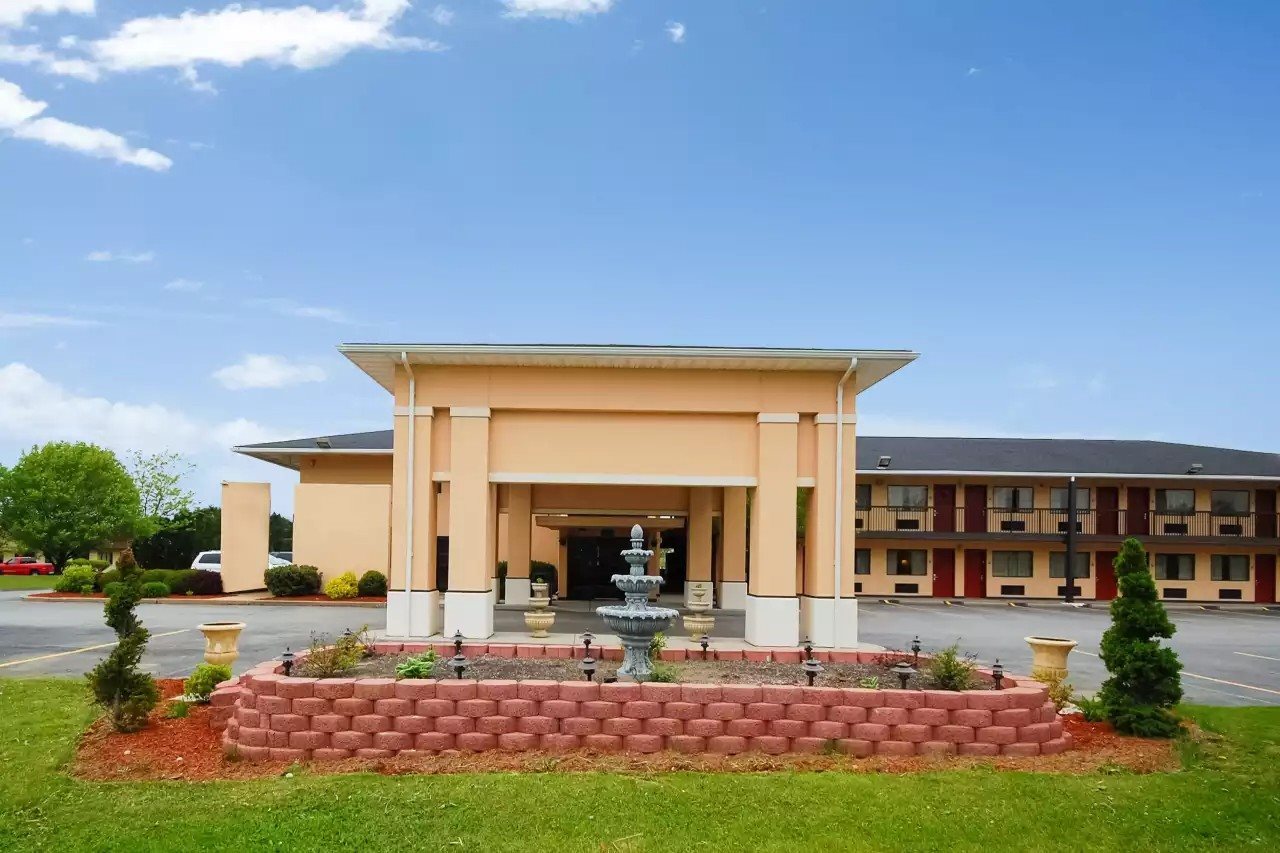 Quality Inn Barkeyville PA in Harrisville, United States