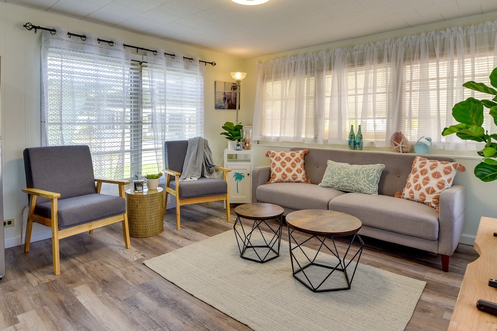 Sunny Bradenton Retreat Visit Anna Maria Island in Bradenton, United States