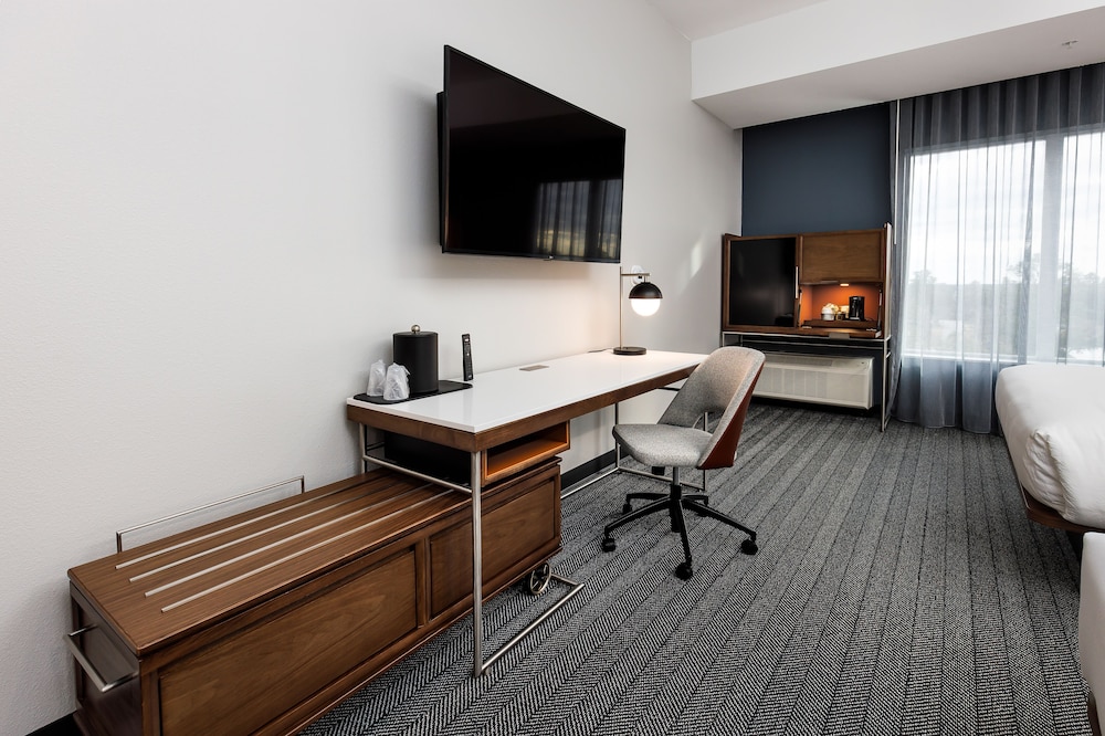Courtyard by Marriott Pensacola I 10 West - photo 5