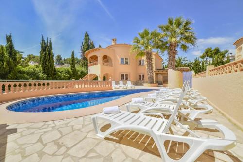 Villa Navacerrada Plusholidays — 4-Star Luxury Hotel in Moraira, Spain