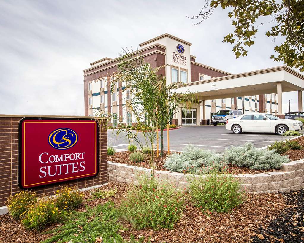 Comfort Suites Woodland Sacramento Airport in Woodland, United States