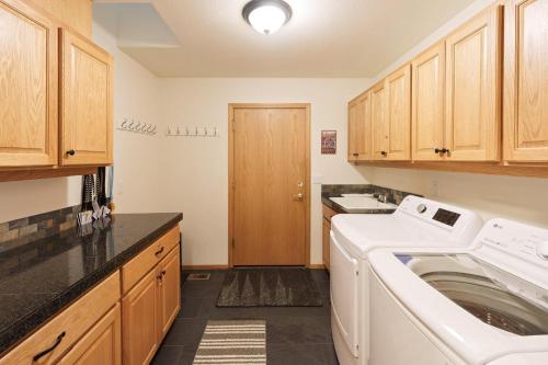 9 Hoodoo - photo 17