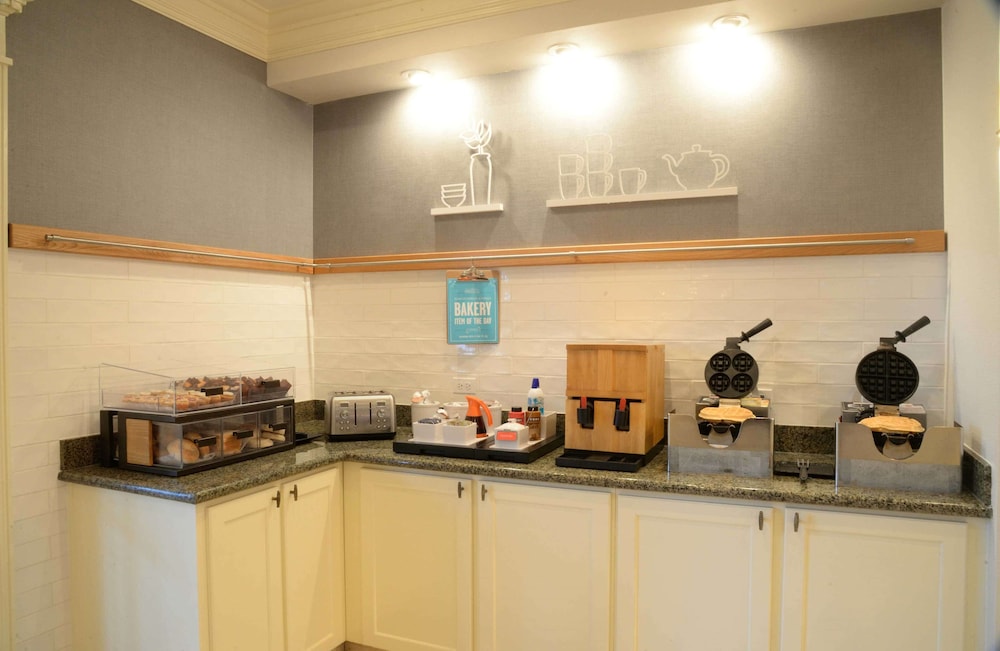 Hampton Inn & Suites Vicksburg - photo 63