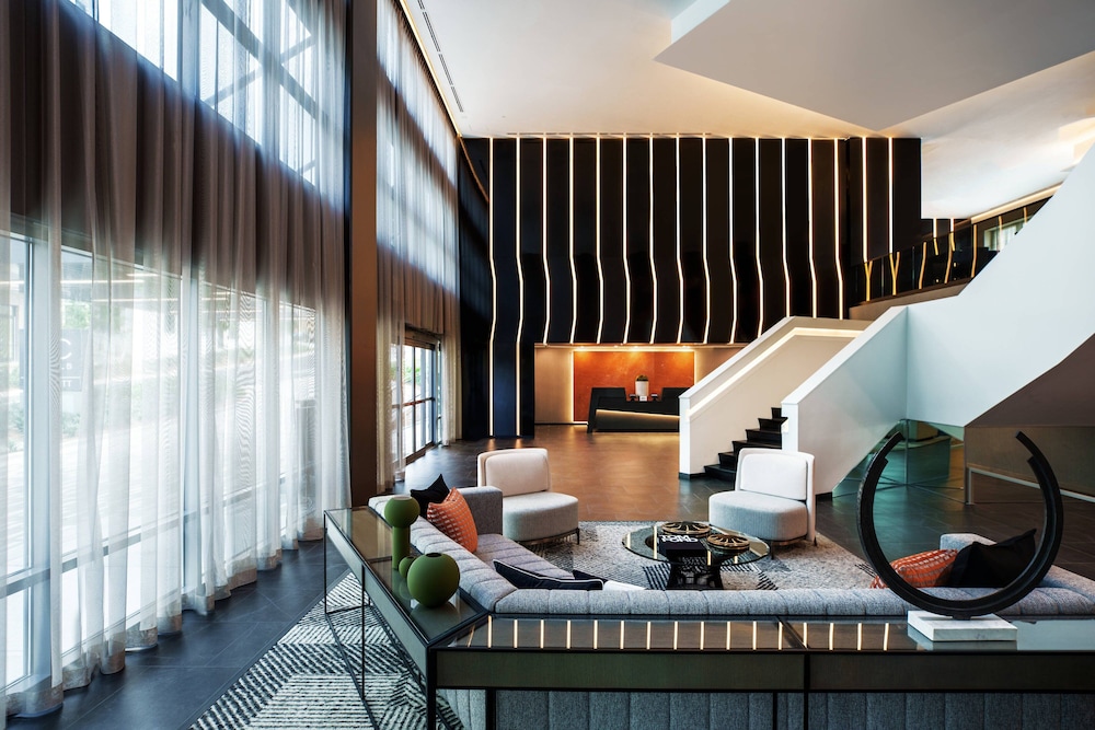 AC Hotel by Marriott Tallahassee Universities at the Capitol - photo 3