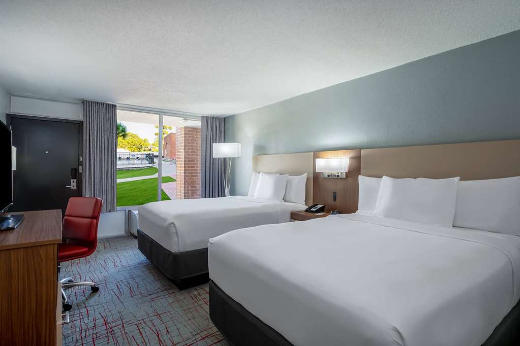 Wyndham Garden Columbia Ft. Jackson - photo 14