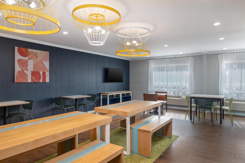 Super 8 by Wyndham Springfield Eugene — Springfield — photo 4