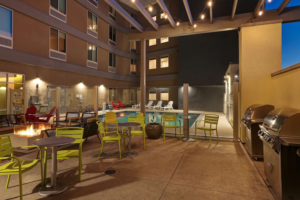 Home2 Suites by Hilton Turlock CA - photo 42