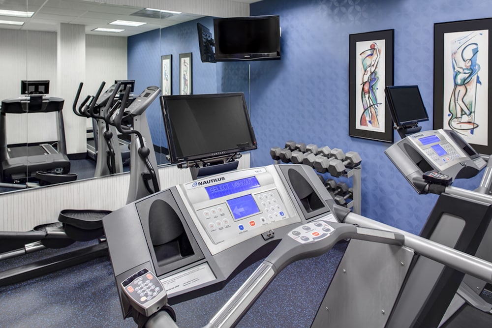 Holiday Inn Express Coralville by IHG - photo 35