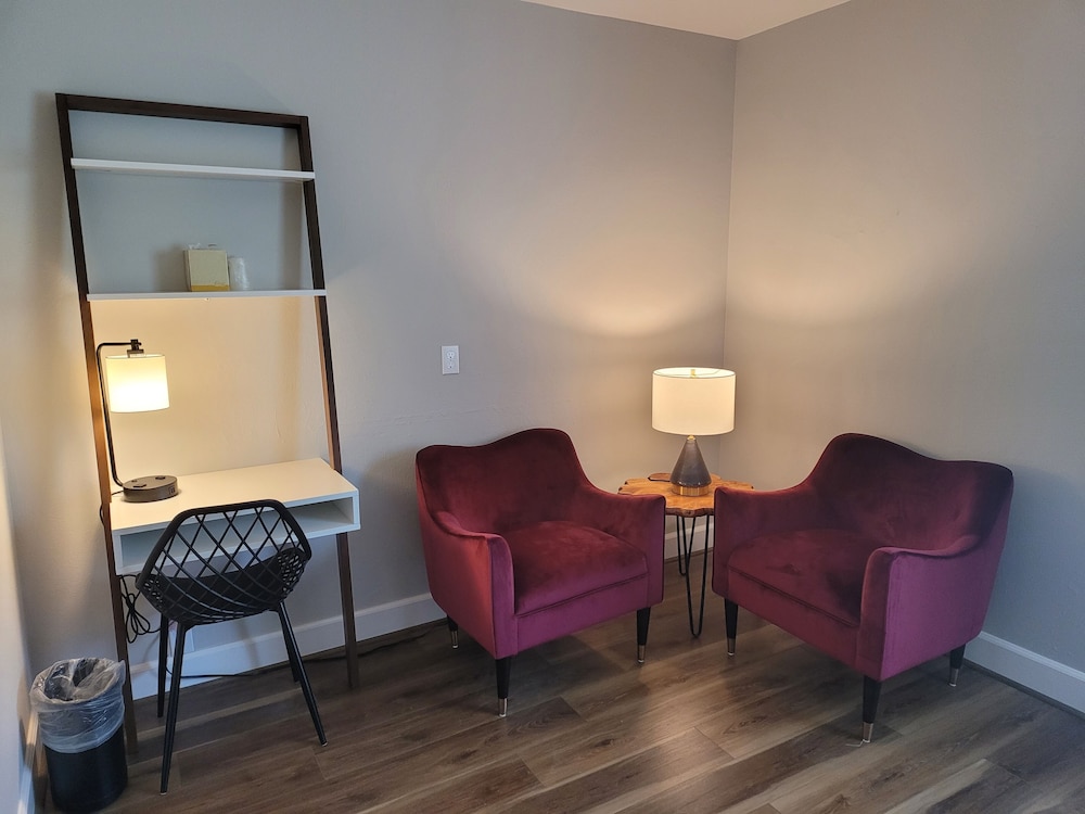 Bridge Street Inn - photo 25