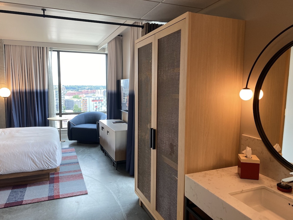 Hyatt Centric Downtown Portland - photo 9
