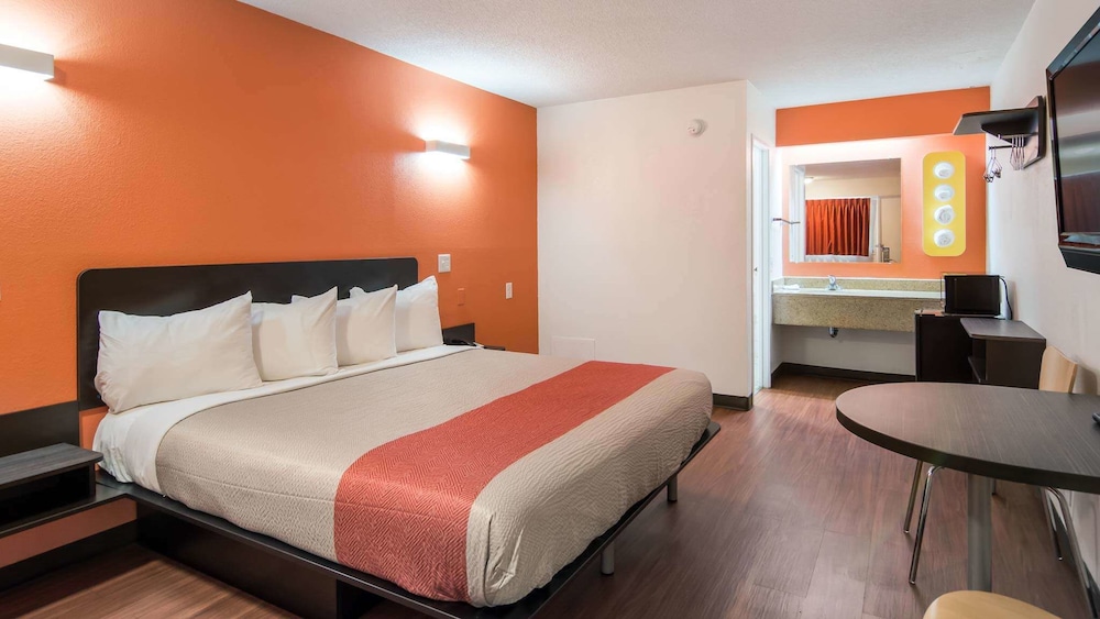 Motel 6 Richmond VA Midlothian Turnpike - photo 11